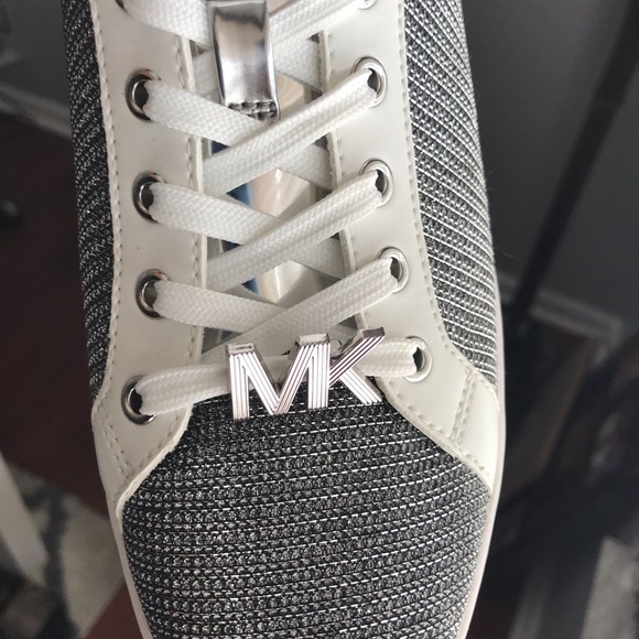 Poppy Glitter Chain Mesh Michael Kors sneakers - Picture 8 of 9